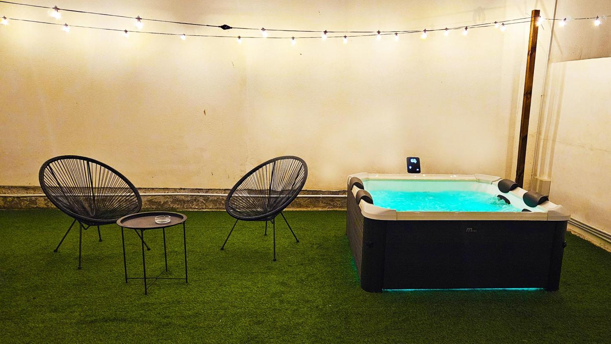 Stabile Hospitality Bed & Breakfast ตราปานี ภายนอก รูปภาพ